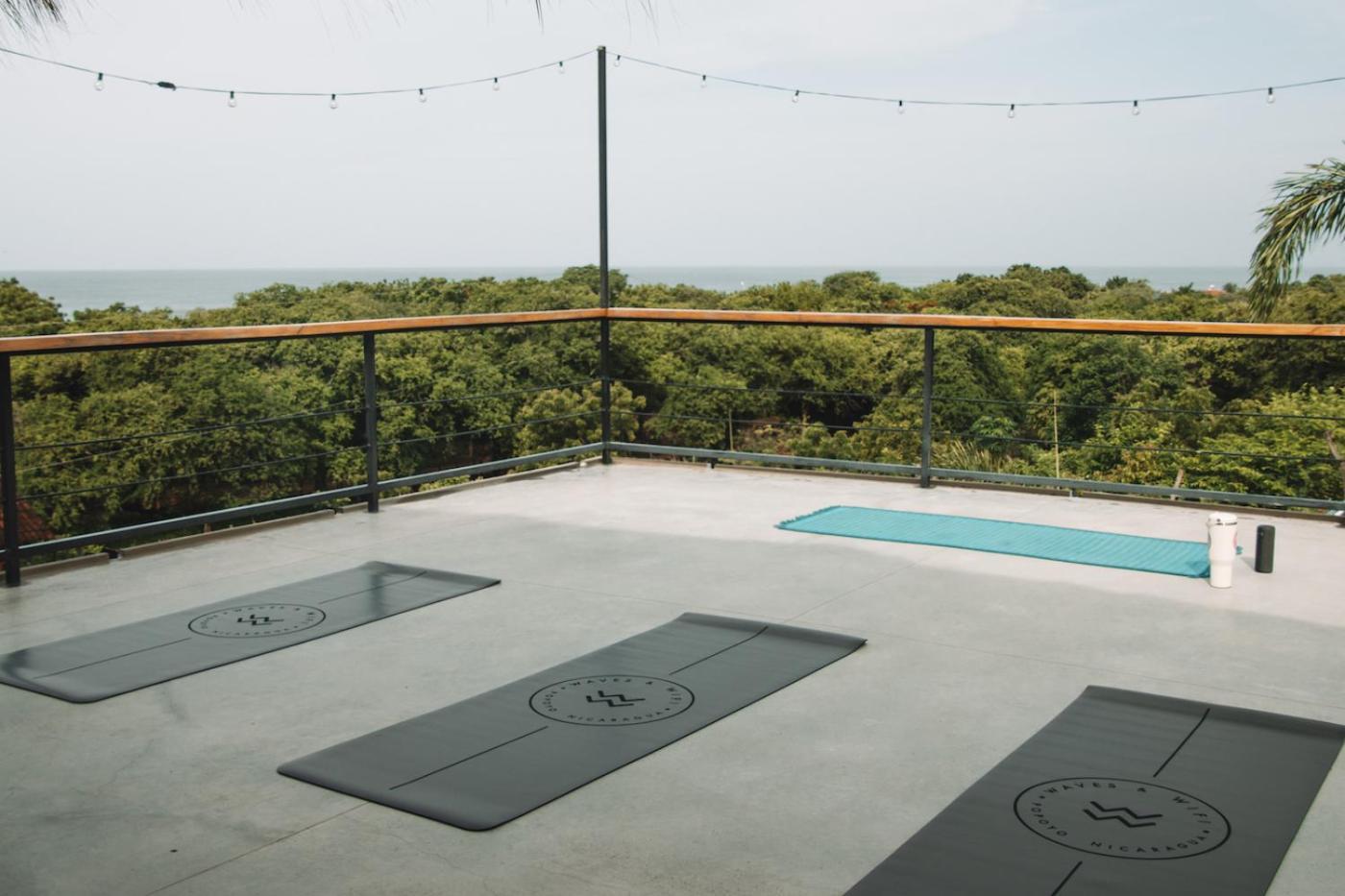 Waves & Wifi - Coworking & Coliving Space In Popoyo Salinas Exterior photo